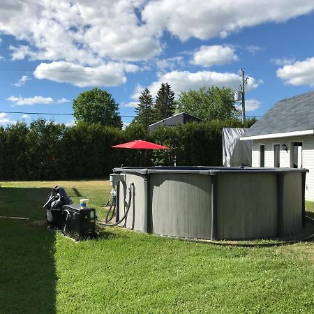 La Maison Du Village, Spa Shawinigan Exteriör bild