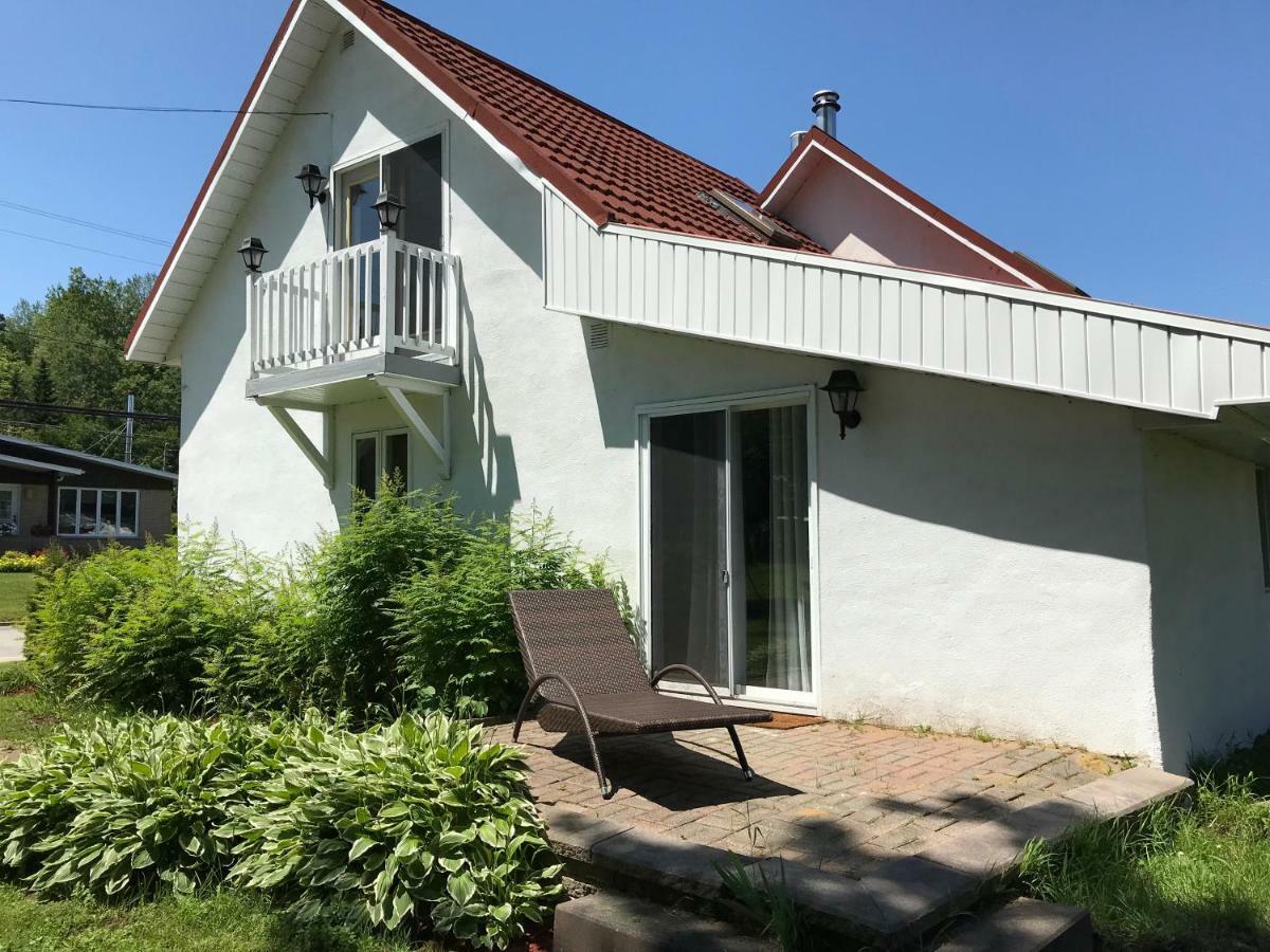 La Maison Du Village, Spa Shawinigan Exteriör bild